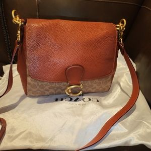 100% Authentic leather Coach